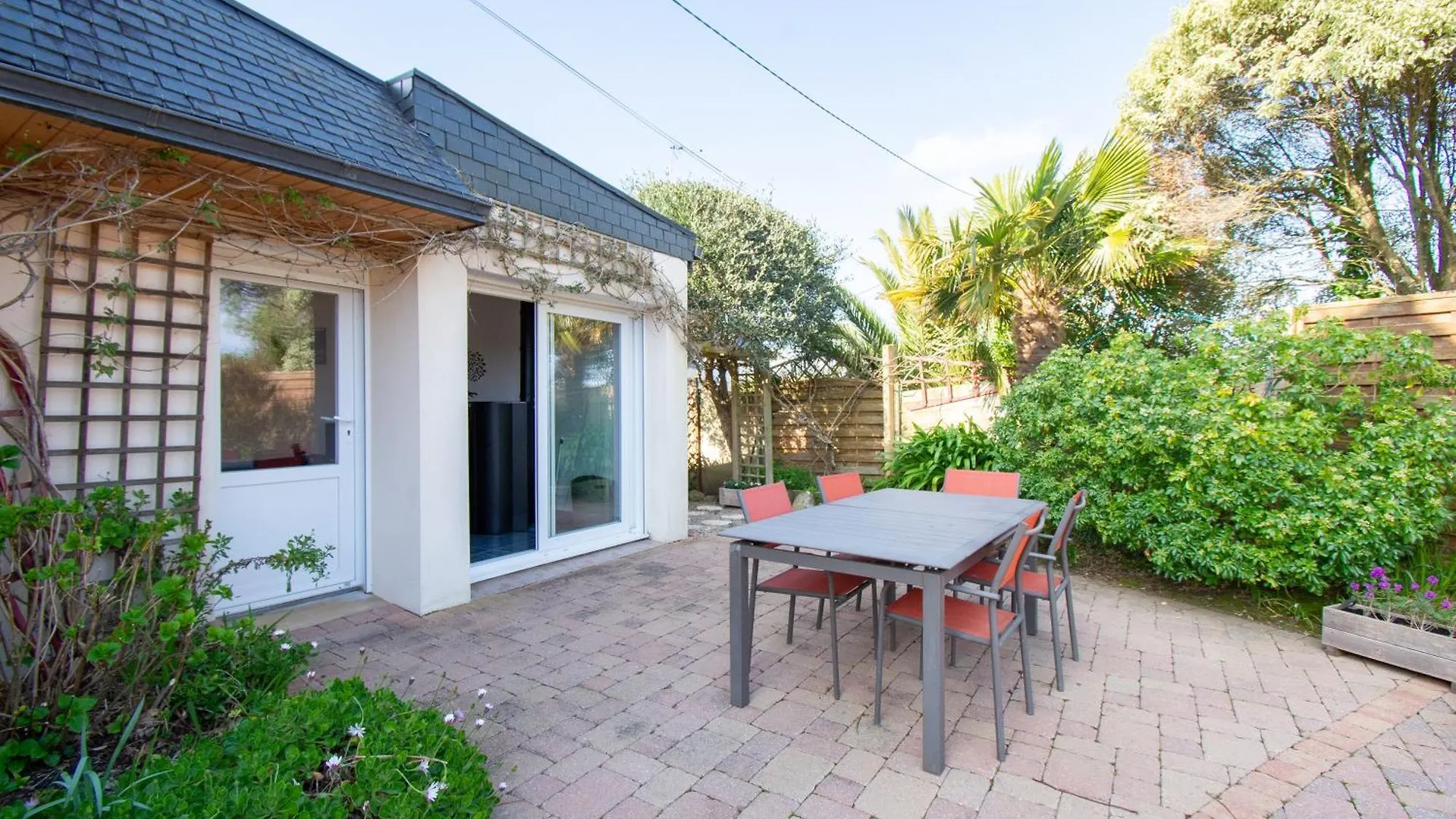 Holiday home Moulin De Treflez I Plage Et Calme Crozon